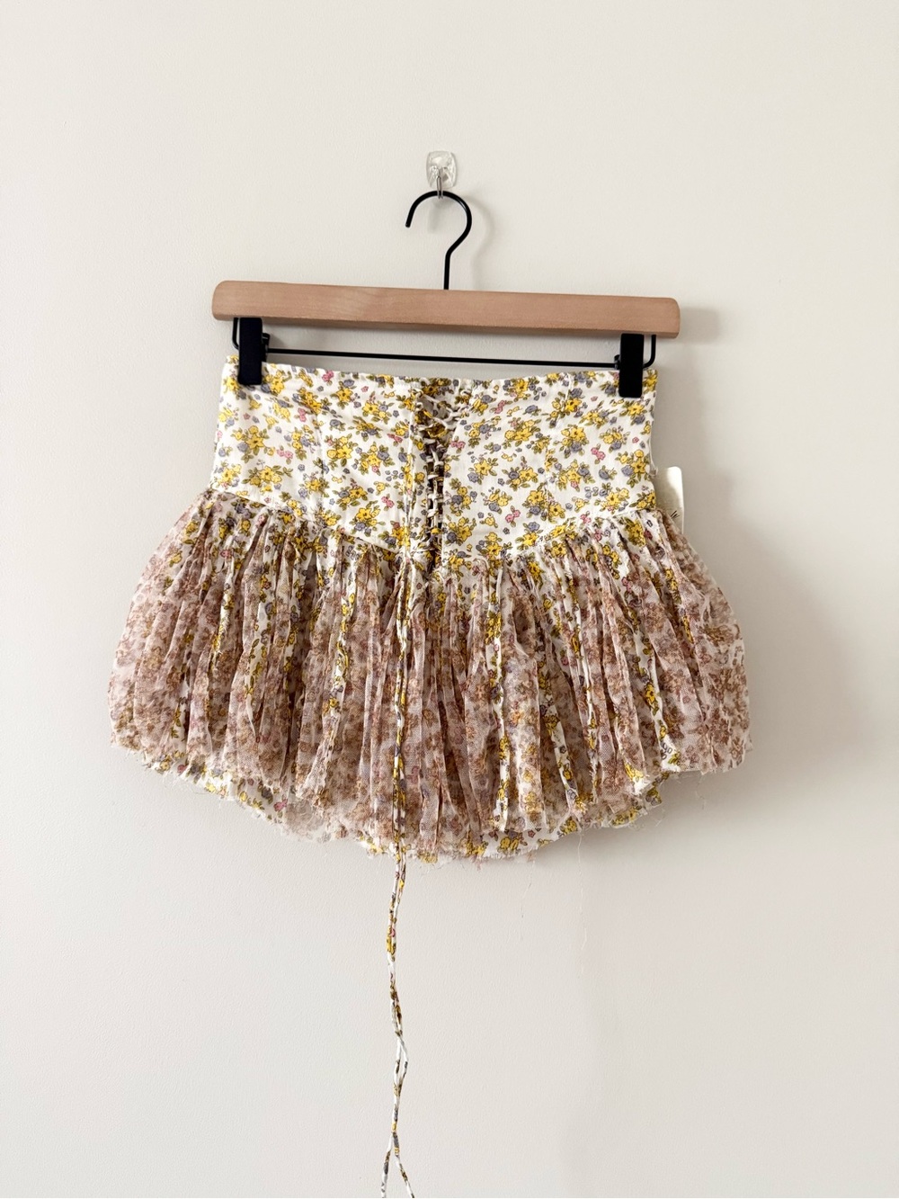 NWT Free People Blossom Mini Skort in Cream Multi Floral Print Ruffle Size XS